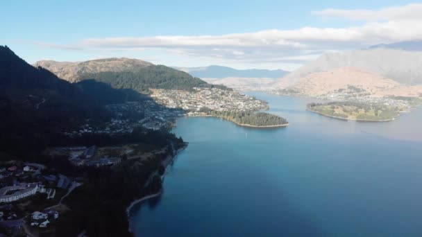 Vuelo Con Drones Sobre Queenstown Lago Wakatipu — Vídeo de stock