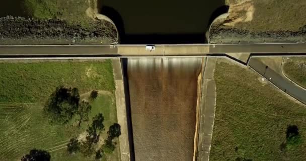 Aerial View Campervan Standing Road Dam — Stock Video