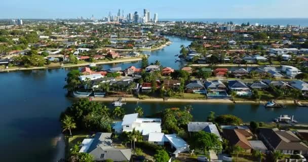 Panoramisch Uitzicht Vanaf Drone Vliegend Kuststad — Stockvideo