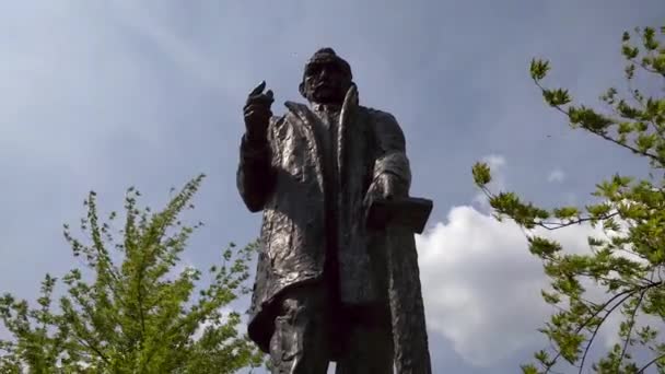 Statue Politicien Troelstra Côté Vieille Tour Église Oldehove Leeuwarden Time — Video