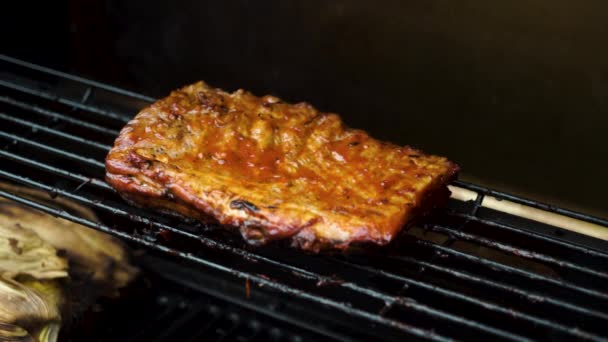 Medium Shot Slow Cooked Pork Belly Being Cooked Barbecue Bbq — Video Stock