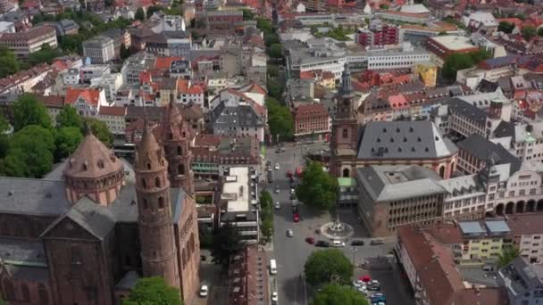 Drone Footage Beutiful Old Dom Church Walking Street Center German — Vídeo de stock