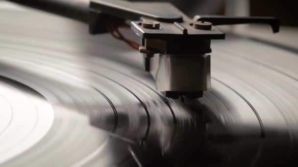Stylus Needle Vinyl Record Playing Disc Rotating Close End Song — Stockvideo