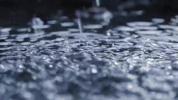 Water Droplets Falling Water Slowmotion 180Fps — Stockvideo