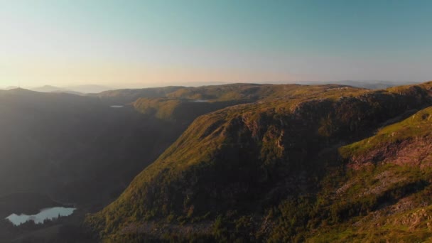 Beautiful Mountains Landscape Sunset Aerial — Vídeo de Stock