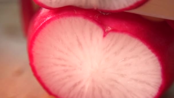Knife Cuts Vegetables Salad Slow Motion 100 Fps Tomato Cucumber — Video Stock