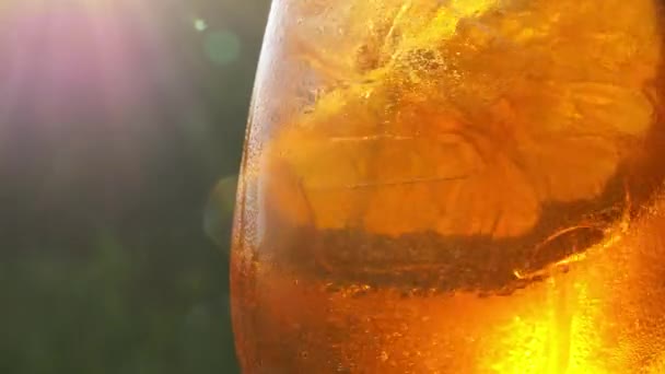 Refreshing Orange Drink Sun 60Fps — Stockvideo
