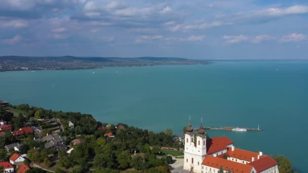Beutiful Church Summer Lake Balaton Tihany Town Hungary Recorded Dji — Video Stock