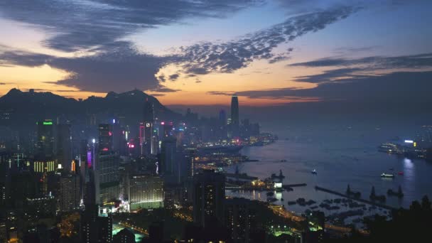 High View Overlooking Victoria Harbour Including Both Hong Kong Island — Stockvideo
