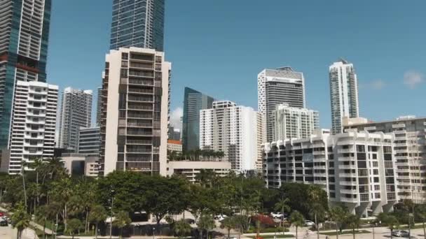 Tight Aerial Shot Brickell Buildings Downtown Miami Waterfront — Vídeo de Stock