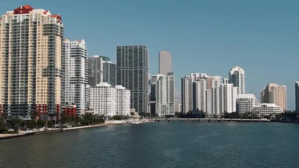 Aerial View Brickle Skyline Downtown Miami Water Drone — ストック動画