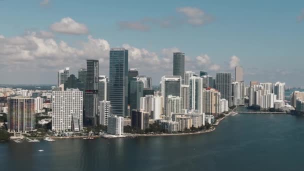 Gorgeous Aerial View Brickell Waterfront Downtown Miami Cityscape Parallaxing Clouds — Stockvideo