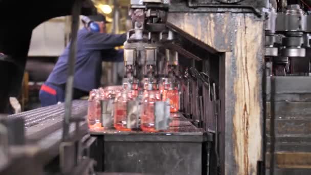 Process Making Glass Jar Glassworks — Stockvideo