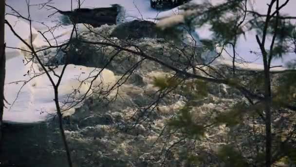 Cold Water Stream Formed Melting Away Snow Covering Land Extreme — Αρχείο Βίντεο