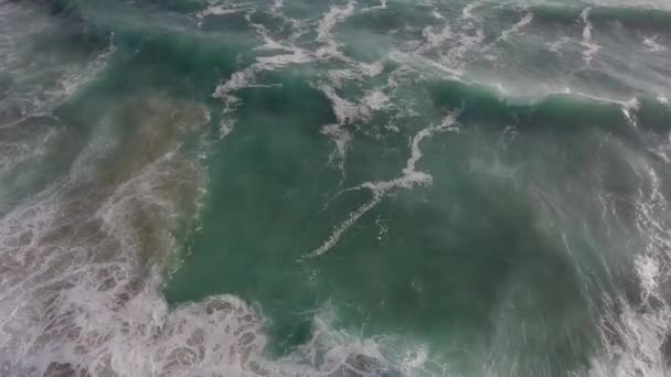 Beautiful Ocean Waves Shore Churn Sandy Bottom Aerial — Video Stock