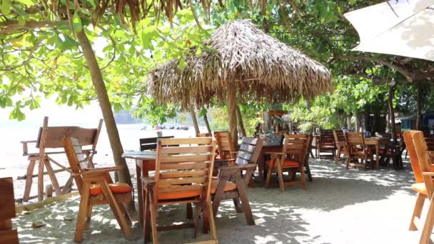 Mesas Restaurante Playa — Vídeos de Stock