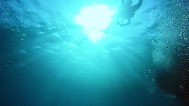 Air Bubbles Moving Underwater — Vídeos de Stock