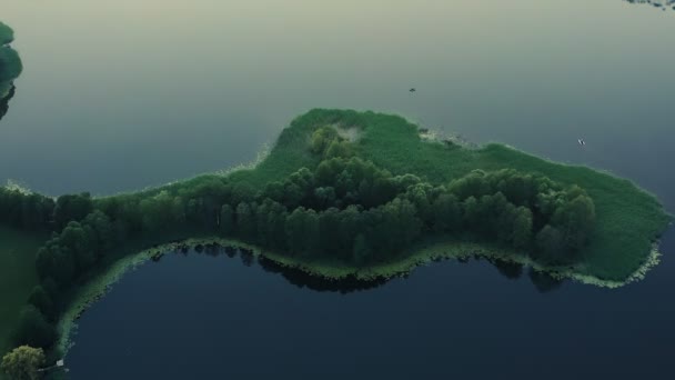 Aerial View Peninsula Lake Dusk — Stock video