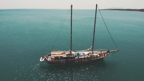 Aerial View People Jumping Ship Barkentine Schooner — Stock Video