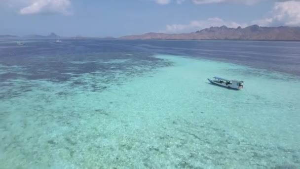 Aerial Drone Shot Traditional South Asian Boat Sailing Sea Clean — стокове відео