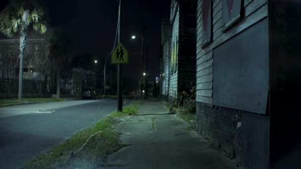 Opuštěná Ulice Noci Sousedství Nízkými Příjmy Široká Anamorfní — Stock video