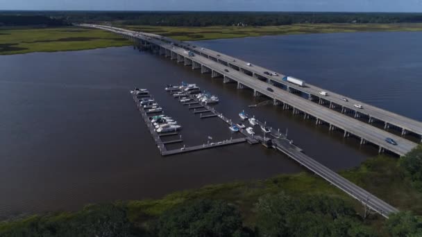 Aerial Drone Shot Dock Rzece Ashley Bridge Słoneczny Dzień — Wideo stockowe