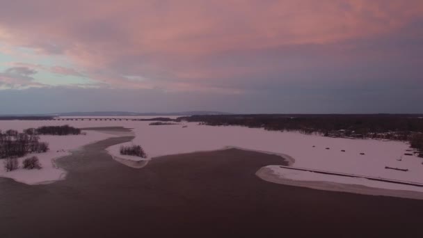 Mooie Zonsondergang Luchten Gezien Door Drone Vliegen Vooruit Meer Dan — Stockvideo