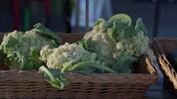 Bloemkool Lokale Boerenmarkt — Stockvideo