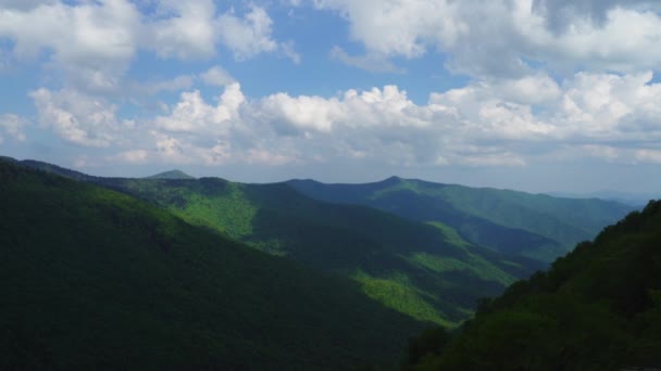 Wolken Rollen Blue Ridge Moutains — Stockvideo