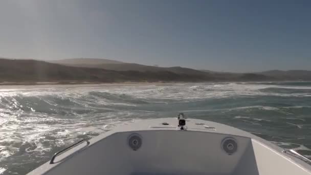 Exciting Pov Motorboating Sunny Shore Break Whitewater Surf Waves — Stock Video