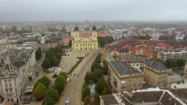 Drone Footage Church Debrecen Citys Main Squarein Rainy Weather Autumn — стокове відео