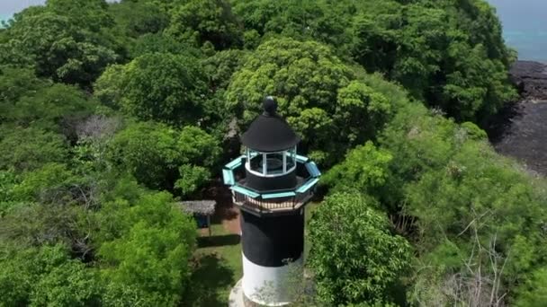 Fly Lighthouse Tropical Island Indian Ocean Madagascar — Stockvideo