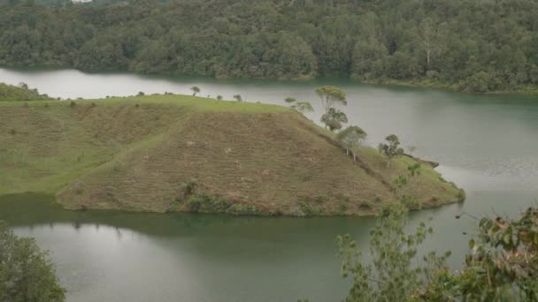 Medium Shot Guatap Lake Antioquia Department Colombia — Stock Video