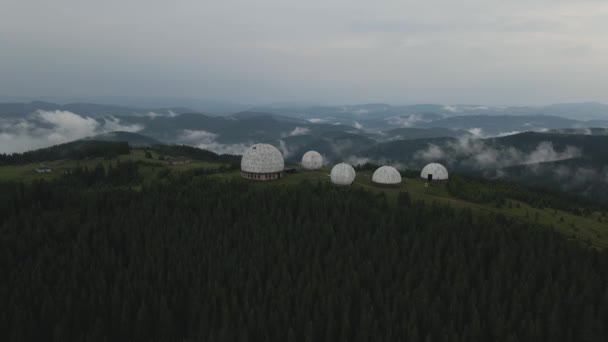 Circuler Autour Station Radar Abandonnée Urss Dans Les Montagnes Des — Video