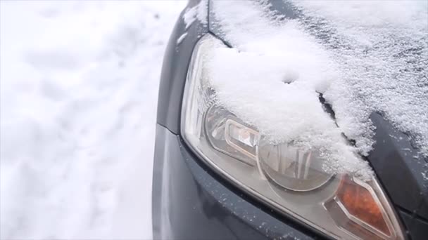Снег Автомобиле Зимнем Складе — стоковое видео