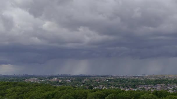 Time Lapse Ominous Storm Clouds Mississauga Canadá Wide Shot — Vídeo de stock