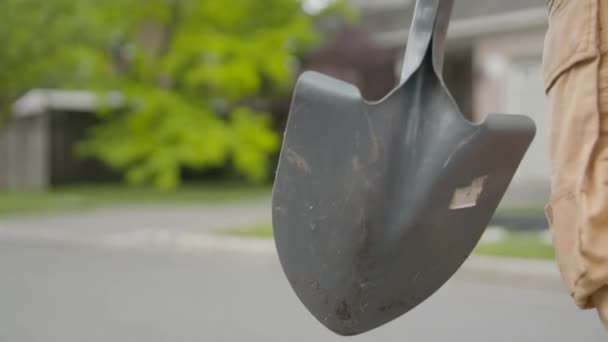 Shovel Moving Back Fourth Slow Motion — Stock video