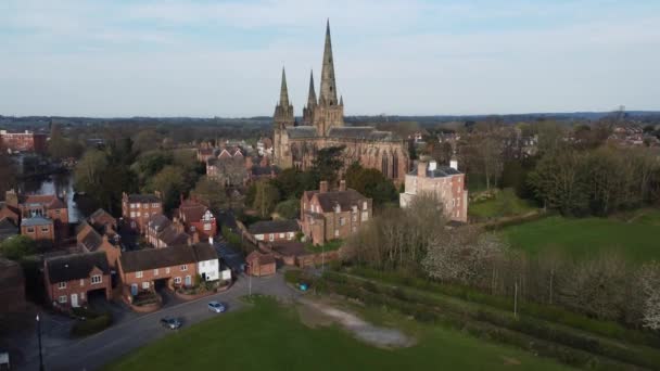 Lichfield Cathedral Aerial East Side City — Stockvideo