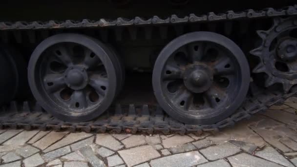 Ruedas Tanques Del Ejército Segunda Guerra Mundial Exhibidas Museo Patria — Vídeos de Stock