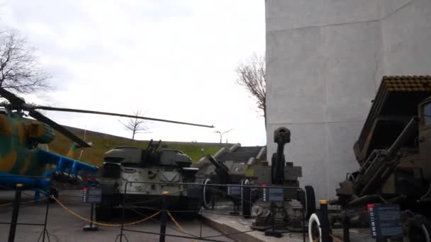 Oorlog Wereld Twee Tank Truck Fighter Vliegtuig Moederland Memorial Museum — Stockvideo