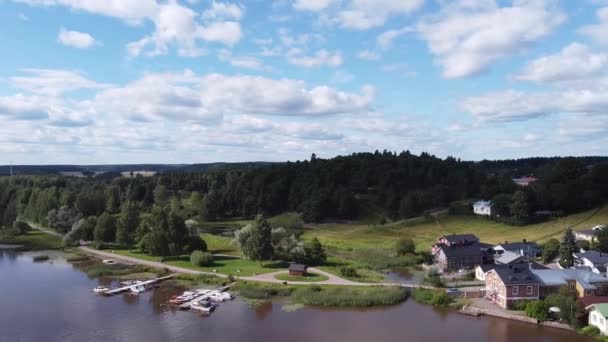 Vista Aérea Del Idílico Paisaje Forestal Río Porvoonjoki Porvoo Durante — Vídeos de Stock