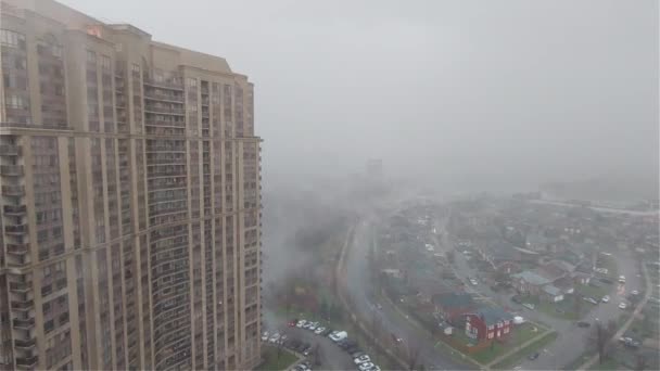 Aerial Dichter Nebel Nebel Bedeckt Ottawa Kanada Weitschussschaufel Links — Stockvideo