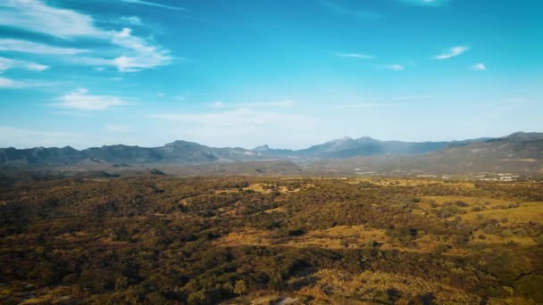 Slow Drone Shot Mexican Wilderness Mountains Sun Setting Camera Adding — Stock Video