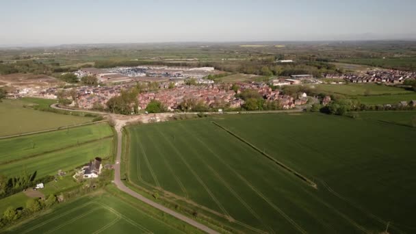 Meon Vale Village Industrial Site Warwickshire Airial View Spring Season — ストック動画