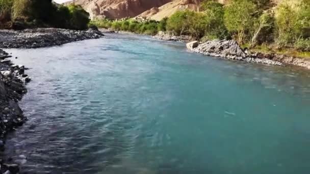 Depósito Agua Dulce Río Estanque Estación Montañosa Kargil Ladakh Paisaje — Vídeos de Stock