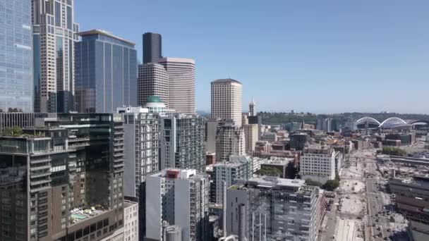 Luftaufnahme Der Innenstadt Von Seattle Und Des Stadions — Stockvideo