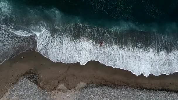 Top View Surfer Floating His Surfboard Playa Ticla Michoacan Mexico — Stock Video