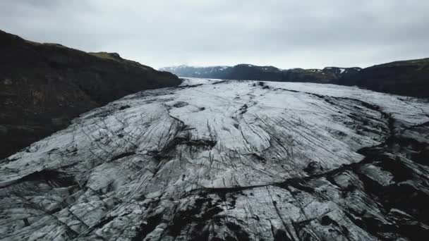 Беспилотник Пролетает Над Ледником Ватнайокулл — стоковое видео