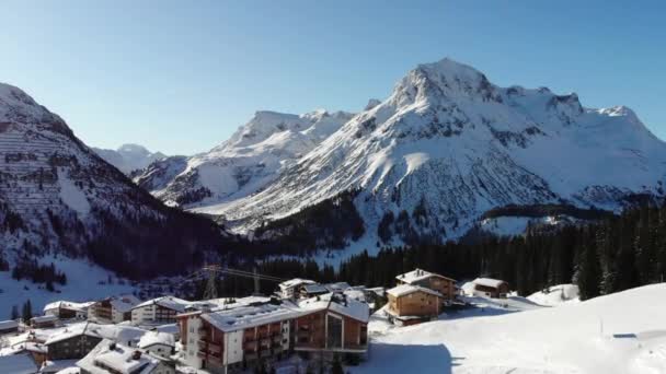 Drone Shot Omeshorn Vorarlbergben Ausztriában — Stock videók