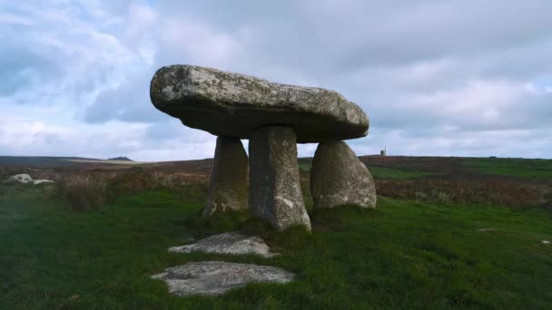 Ancient Dolmen Neolithic Tomb Called Lanyon Quoit Found Madron Cornwall — Stock Video